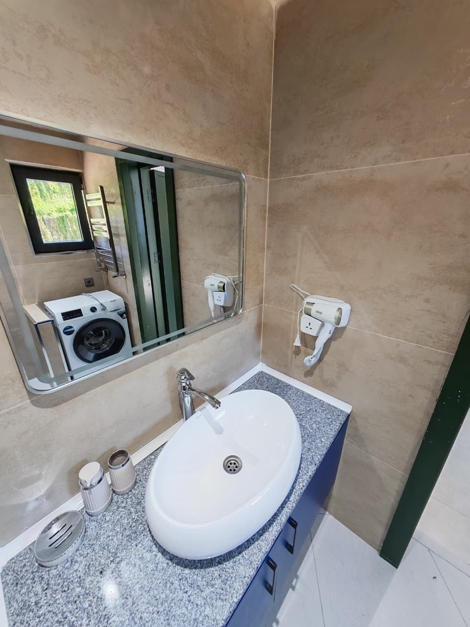 Hamam — yağış duşu və LED-güzgü